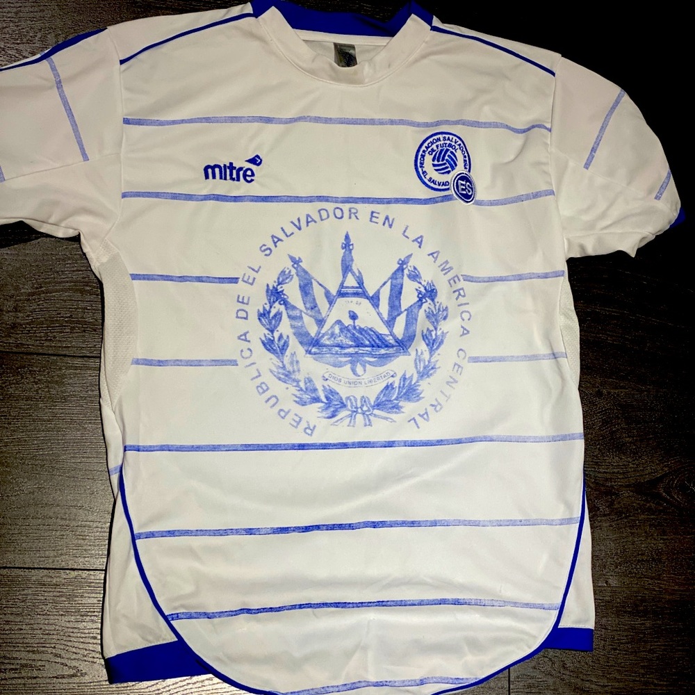 El Salvador Away  Shirt 2009